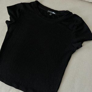 Black Crop Tee